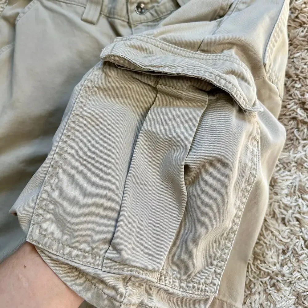 Vintage 90s Levi’s Silver Tab Beige Multi Pocket Cargo Shorts Men’s Size 33